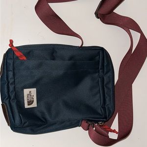North face crossbody bag